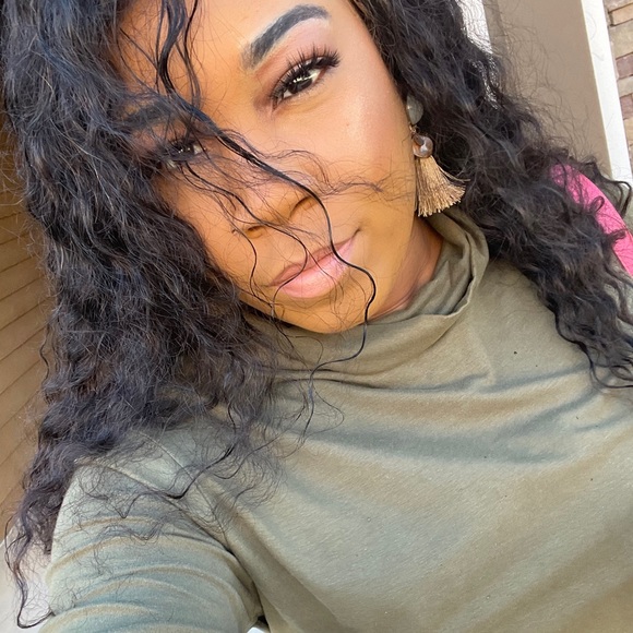 Meet your Posher, Chelsea - Picture 1 of 1